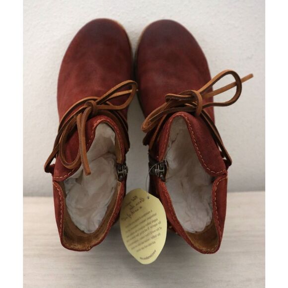 Born BR0027644 Women's Sz 6M Dark Red Distressed Calyn Suede Booties - Picture 10 of 15